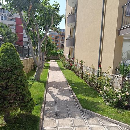 Rose Residence 阳光海滩 外观 照片